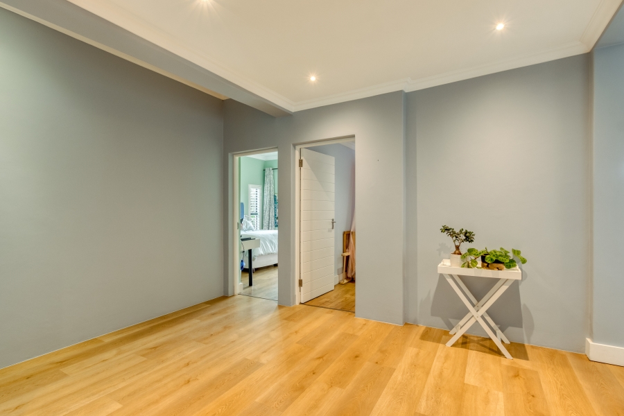 To Let 4 Bedroom Property for Rent in Aan de Wijnlanden Western Cape